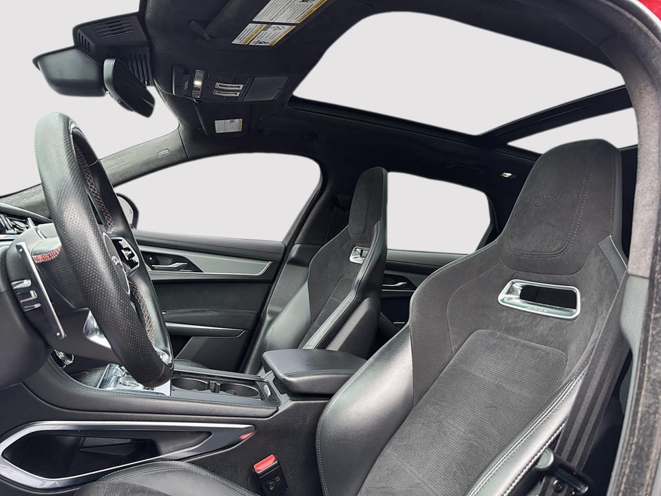 2021 Jaguar F-Pace SVR — 5
