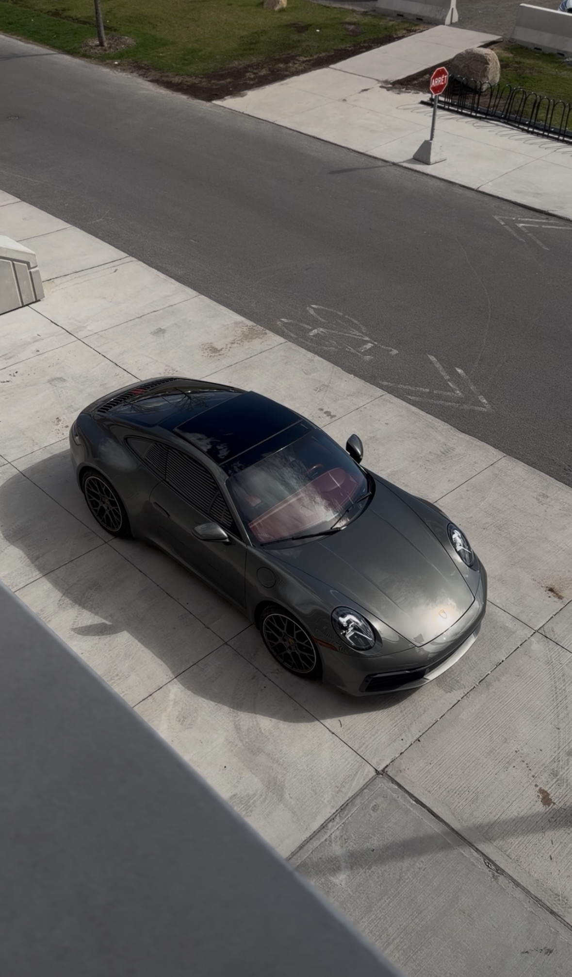 2020 Porsche 911 Carrera — 2