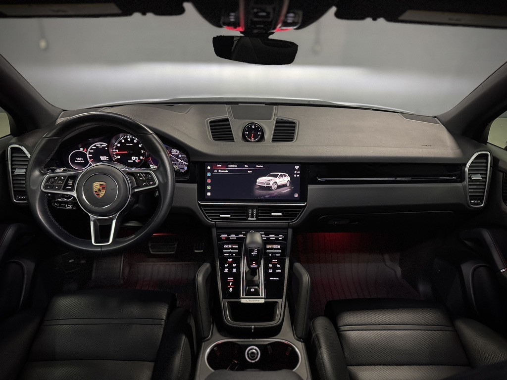 2023 Porsche Cayenne S — 3