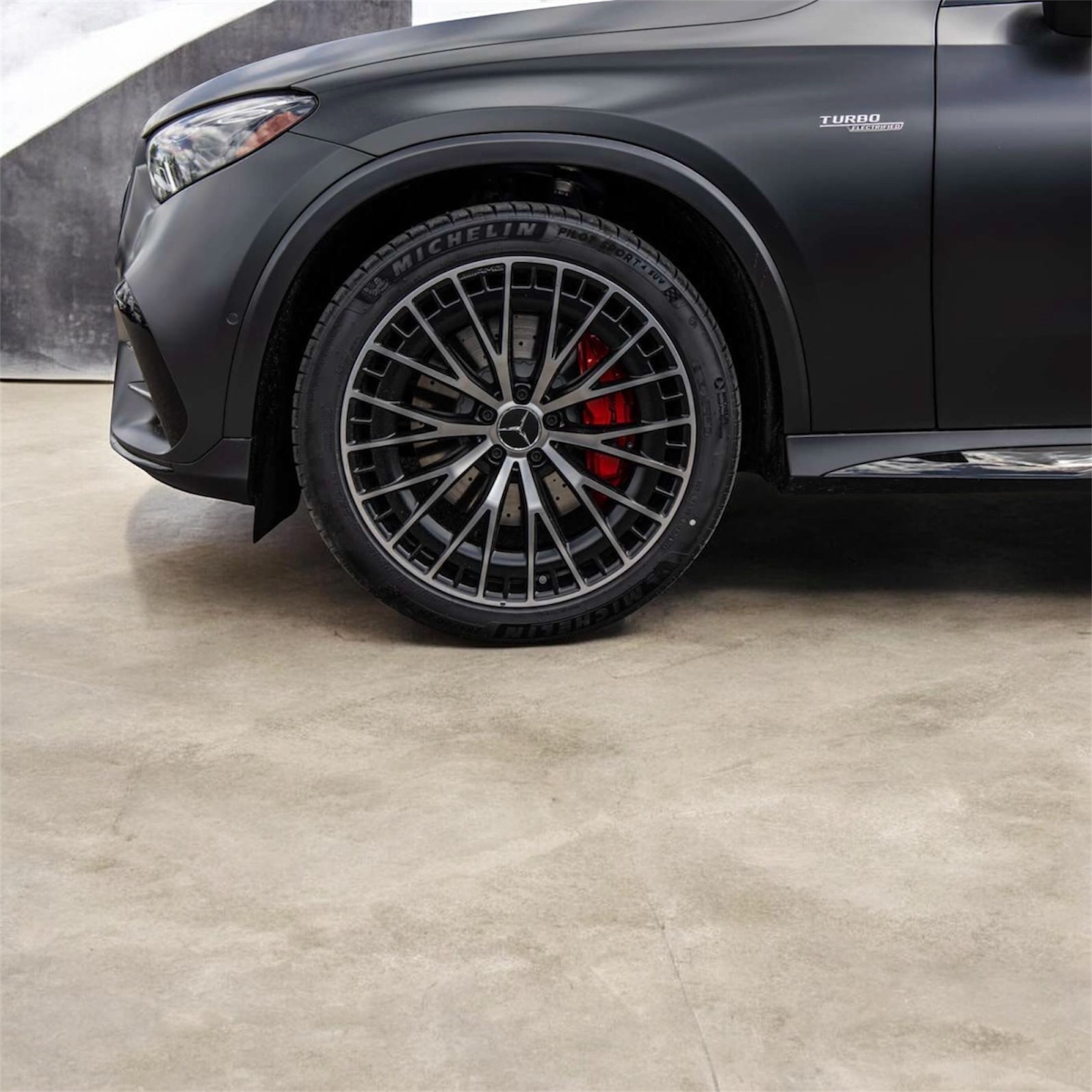 2026 Mercedes-Benz GLC 43 AMG — 4