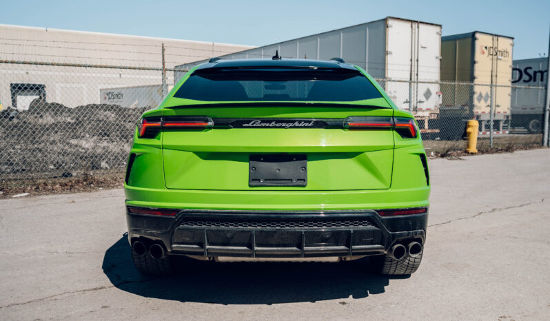 
2021 Lamborguini Urus full									
