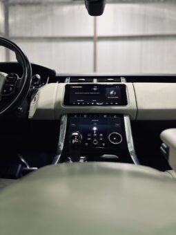 
2022 Range Rover full									
