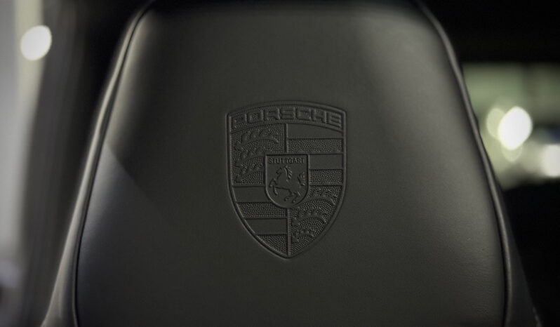 
2023 Cayenne S full									