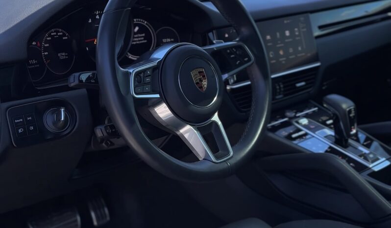 
2023 Cayenne S full									