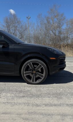 
2023 Cayenne S full									