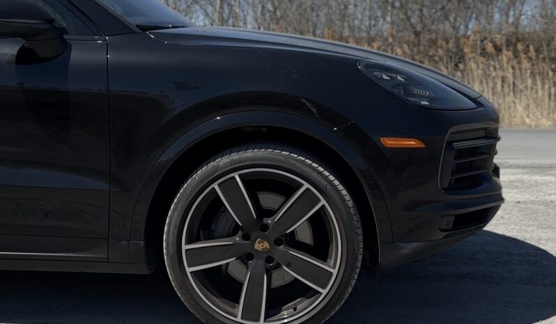 
2023 Cayenne S full									