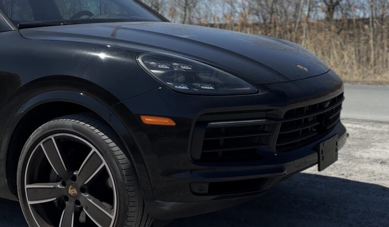 
2023 Cayenne S full									