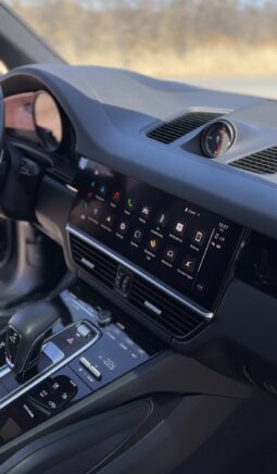 
2023 Cayenne S full									