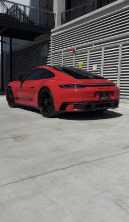 
2022 Porsche 911 Carrera GTS full									