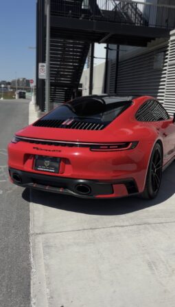 
2022 Porsche 911 Carrera GTS full									