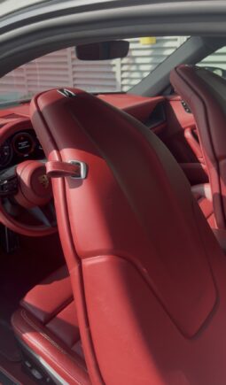 
2020 911 Carrera full									