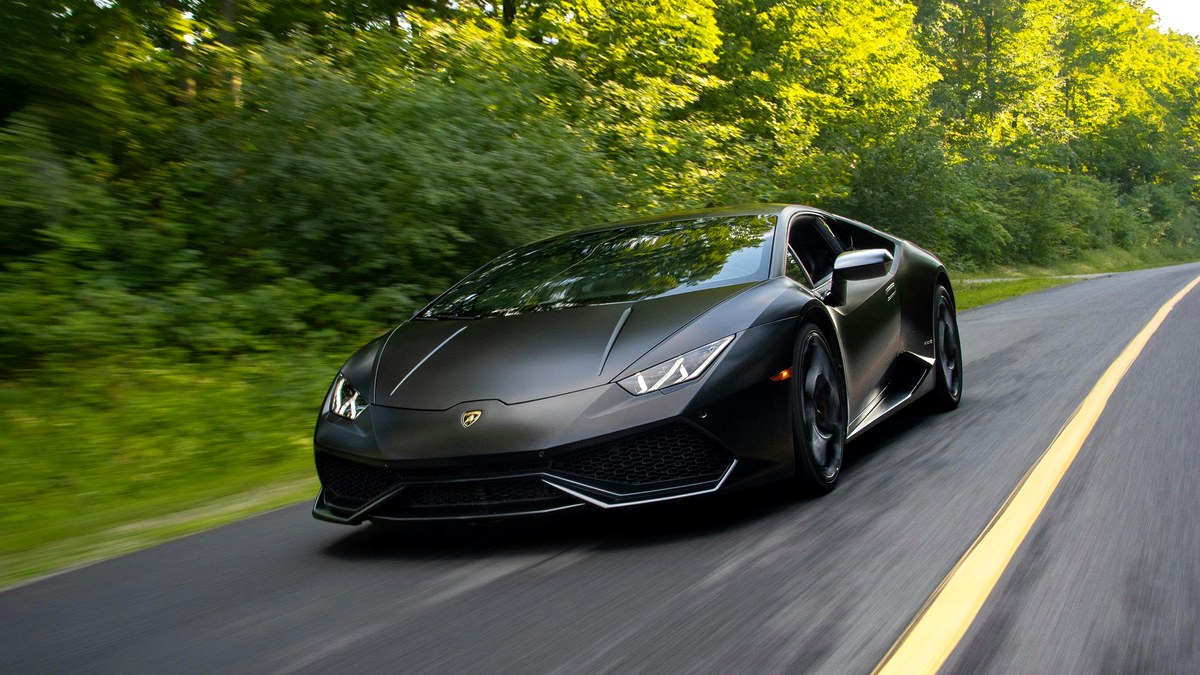 carousel_04_black_sports_car_road