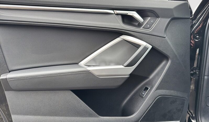 
2020 AUDI Q3 PRESTIGE S-LINE full									