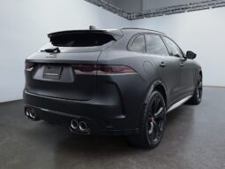 
2021 Jaguar F-Pace Svr full									